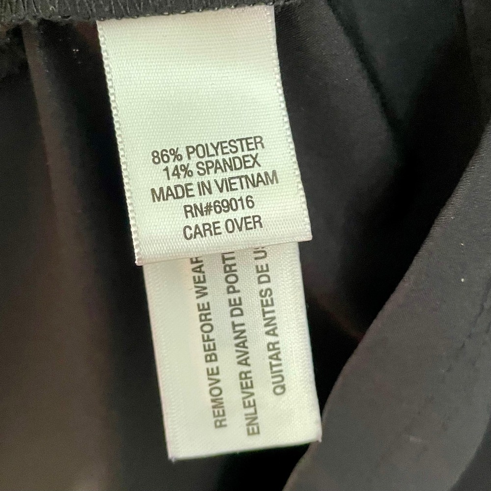 Laura Ashley Plus 2X Black Lightweight Jacket Zipper Pockets Roll Tab Sleeve - Picture 7 of 8
